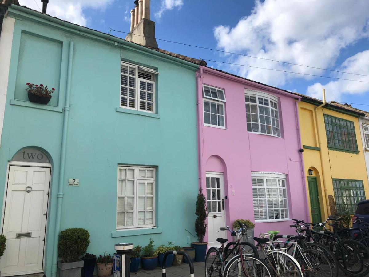 Charming Cottage & Garden - Central Brighton! エクステリア 写真