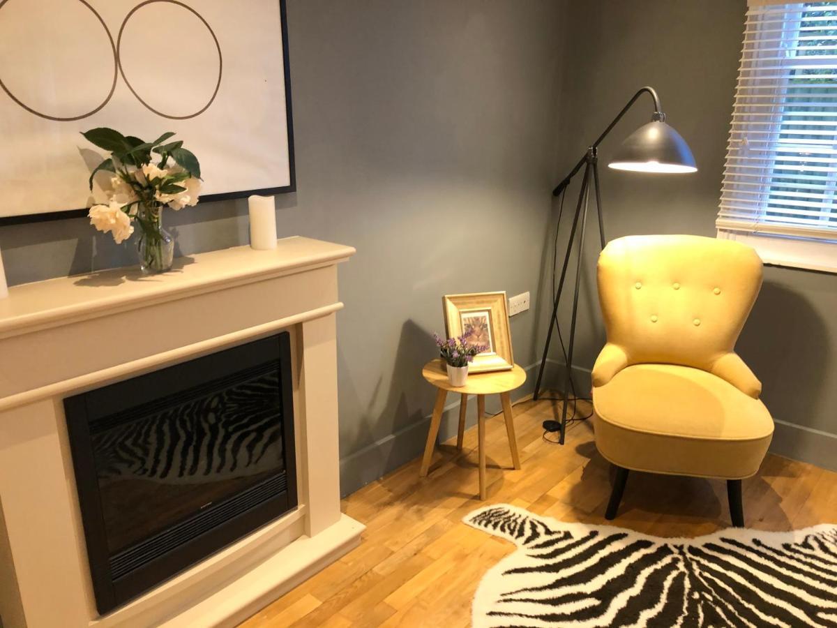 Charming Cottage & Garden - Central Brighton! エクステリア 写真