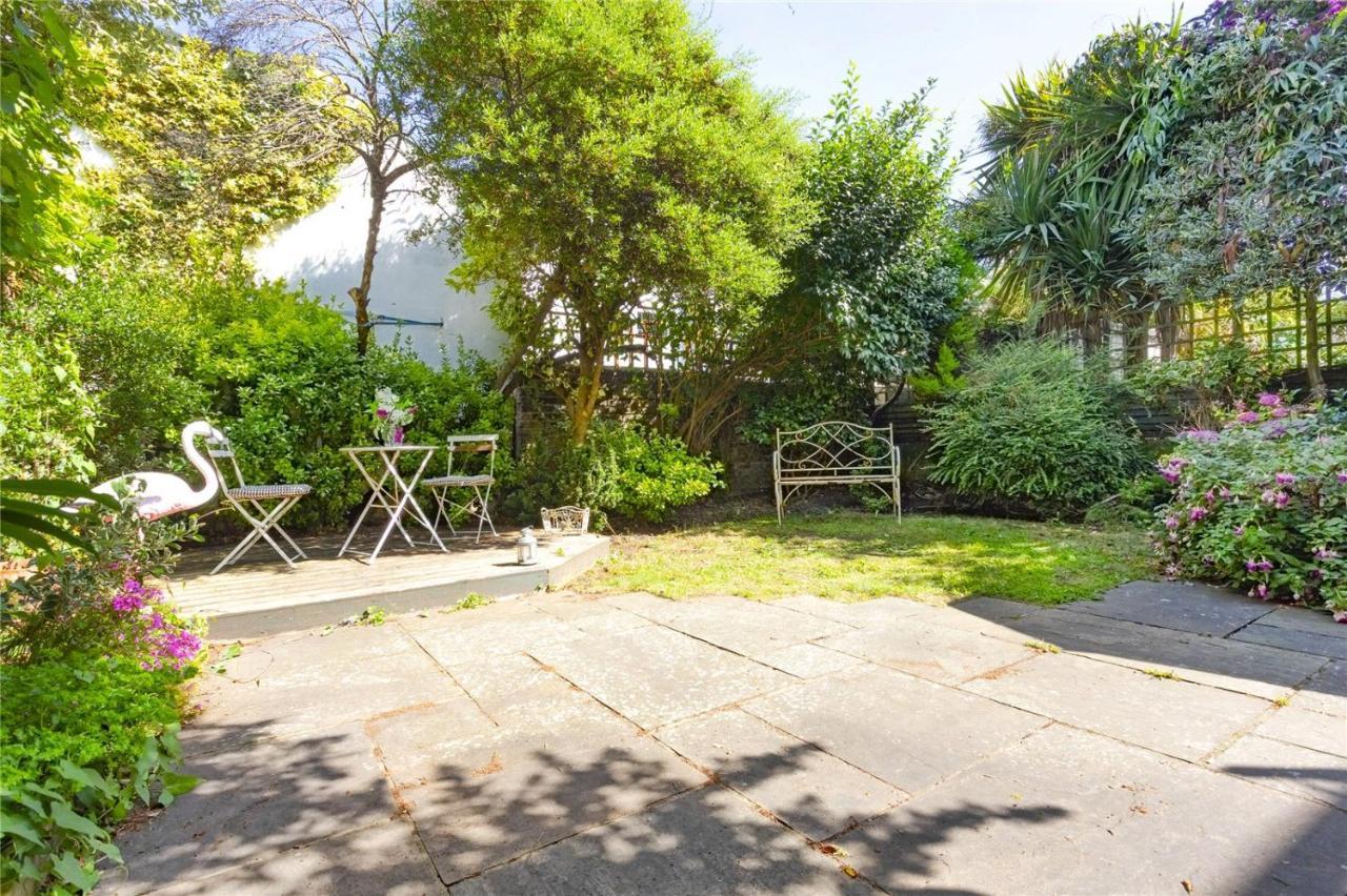 Charming Cottage & Garden - Central Brighton! エクステリア 写真